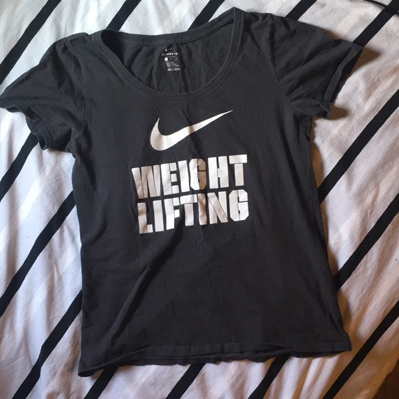 nike weightlifting apparel